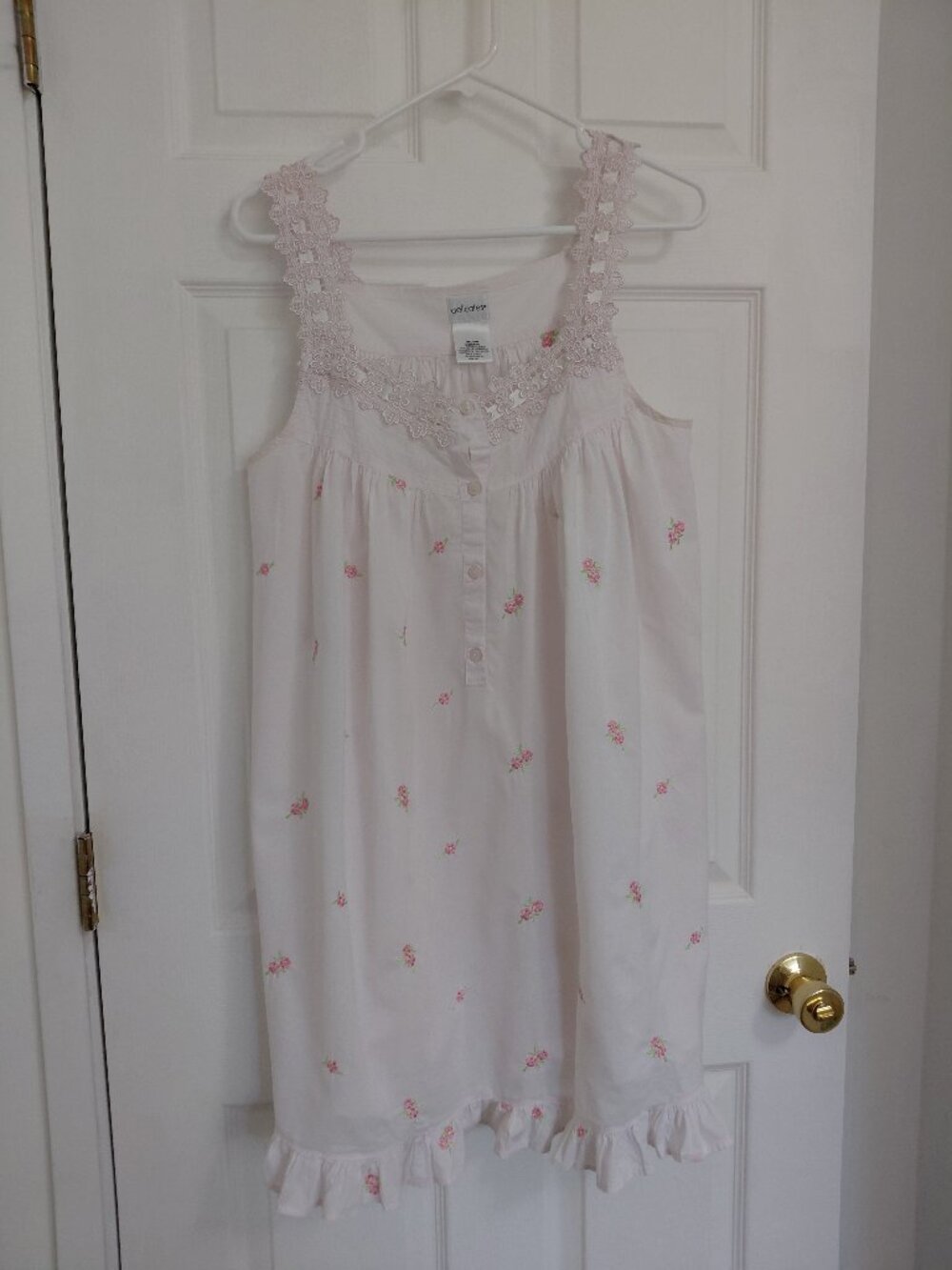 Delicates Light Pink Floral Embroidered Nightgown